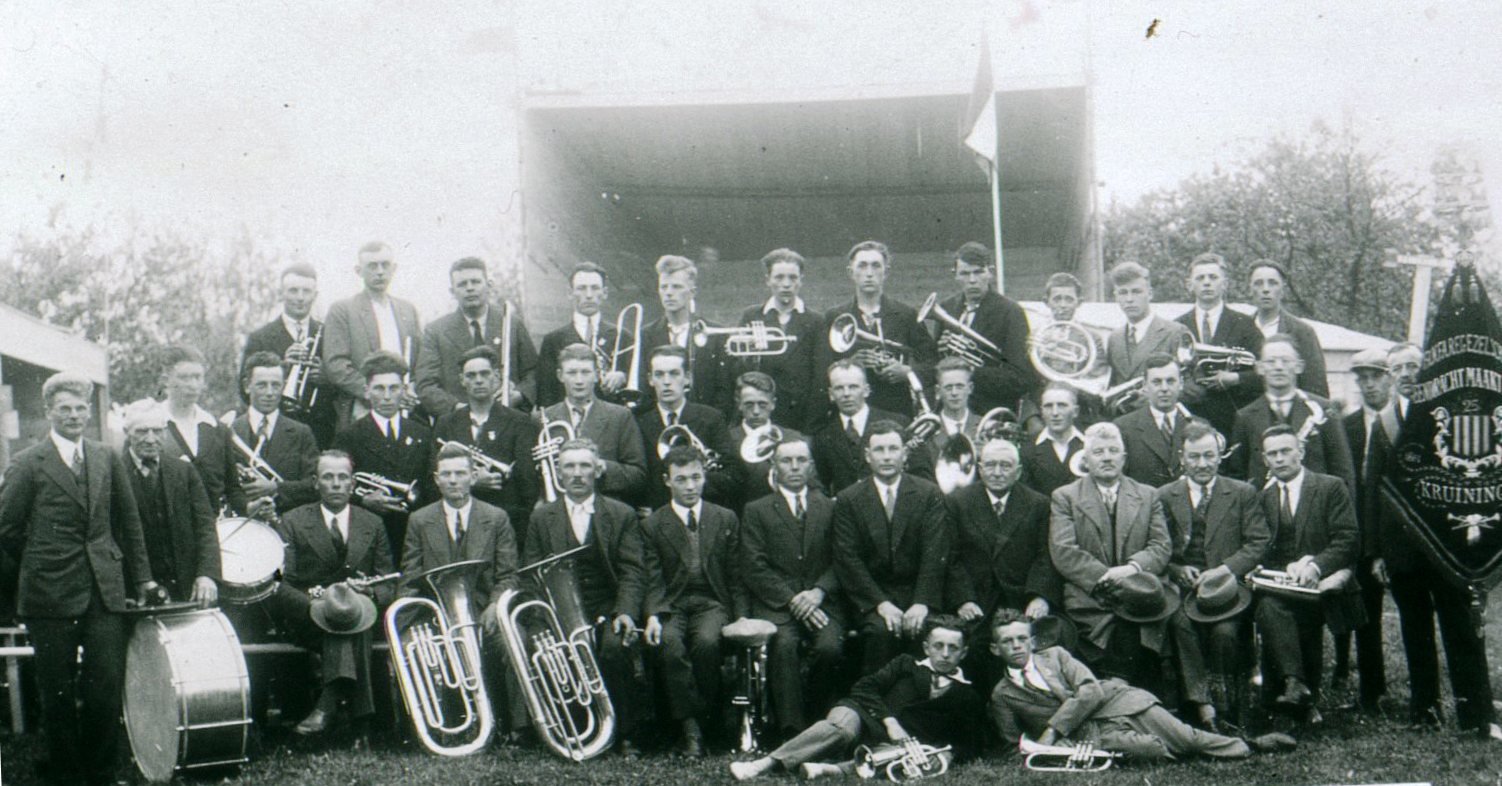 kruiningenemm70jaarconcoursindeknol072b.jpg